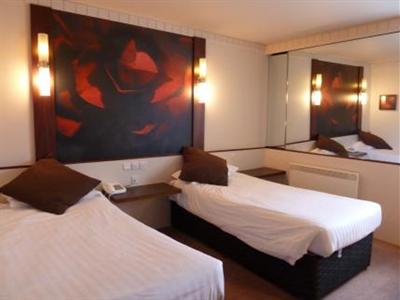 фото отеля Ramada Glasgow Airport Hotel