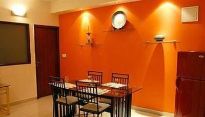 фото отеля Sterling Suites - Langford Town