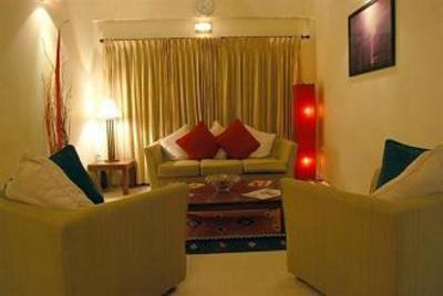 фото отеля Sterling Suites - Langford Town