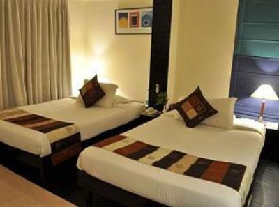 фото отеля Sterling Suites - Langford Town