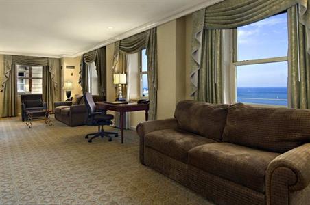 фото отеля Hilton Chicago