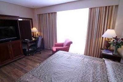 фото отеля Court Meridian Hotel & Suites Olongapo City