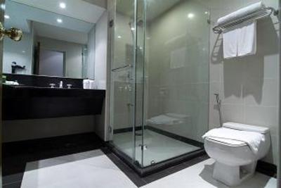 фото отеля Court Meridian Hotel & Suites Olongapo City