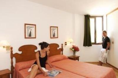 фото отеля Aparthotel d'Or Jardin de Playa
