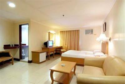 фото отеля Diplomat Hotel Cebu City