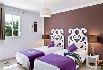 фото отеля Clos Savornin Villa Saint-Saturnin-les-Apt