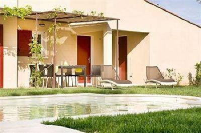 фото отеля Clos Savornin Villa Saint-Saturnin-les-Apt