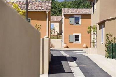 фото отеля Clos Savornin Villa Saint-Saturnin-les-Apt