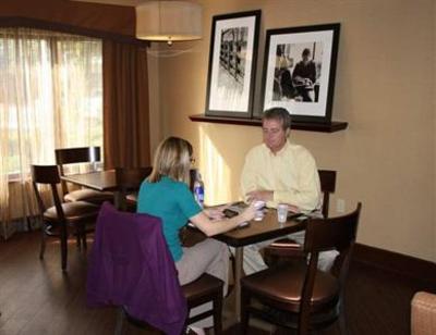 фото отеля Hampton Inn Jacksonville I-95 Central