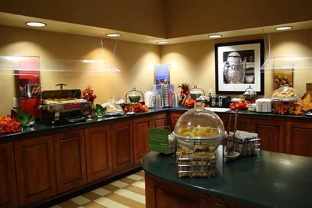 фото отеля Hampton Inn Jacksonville I-95 Central
