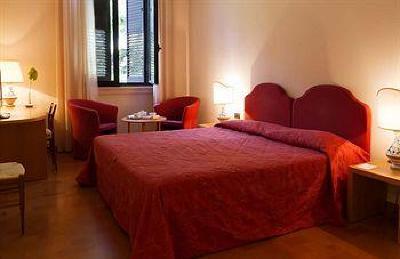 фото отеля Hotel Dei Duchi Spoleto
