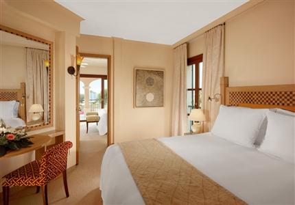 фото отеля The St Regis Mardavall Mallorca Resort Calvia