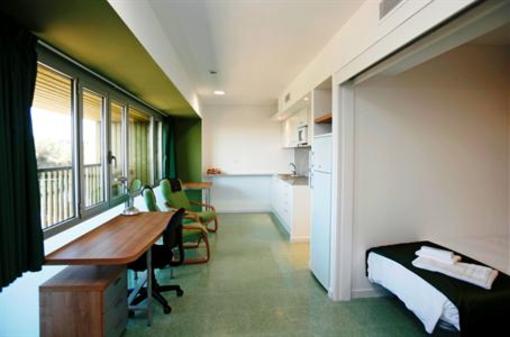 фото отеля Apartamentos Vila Universitaria UAB Campus Cerdanyola del Valles