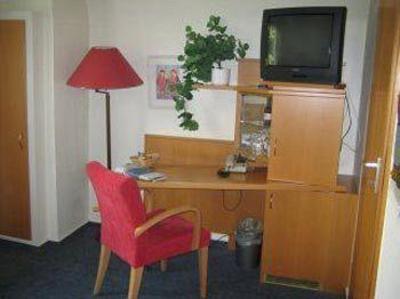 фото отеля Hotel am Hohenzollernplatz