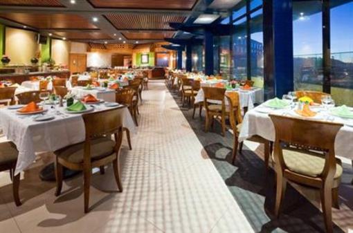 фото отеля Holiday Inn Queretaro Zona Diamante