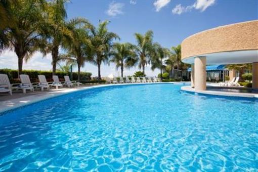 фото отеля Holiday Inn Queretaro Zona Diamante