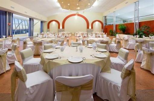 фото отеля Holiday Inn Queretaro Zona Diamante