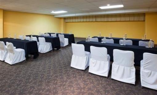 фото отеля Holiday Inn Queretaro Zona Diamante