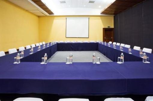 фото отеля Holiday Inn Queretaro Zona Diamante