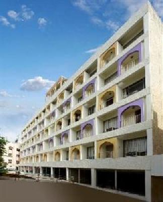 фото отеля Hotel Mandakini Jaya International