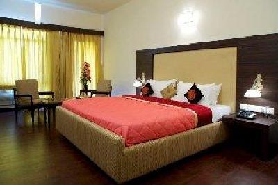 фото отеля Hotel Mandakini Jaya International
