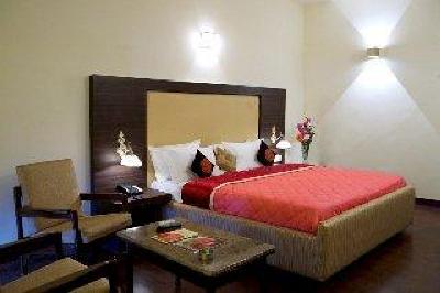 фото отеля Hotel Mandakini Jaya International