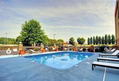 фото отеля Hampton Inn Eden