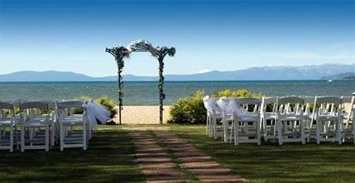 фото отеля Tahoe Lakeshore Lodge and Spa