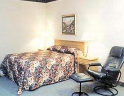 фото отеля Quality Inn Temiskaming Shores