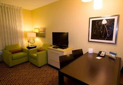 фото отеля TownePlace Suites Fayetteville North Springdale