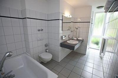 фото отеля Hotel Rheinpark