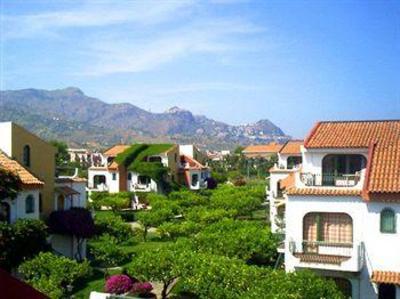 фото отеля Holiday Club Naxos
