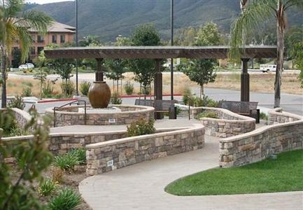 фото отеля SpringHill Suites Temecula Valley Wine Country