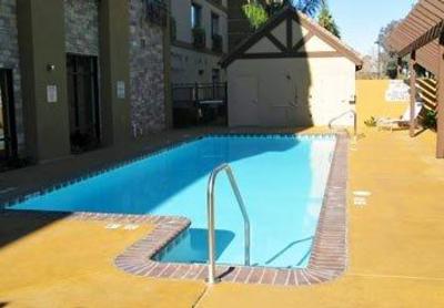 фото отеля SpringHill Suites Temecula Valley Wine Country