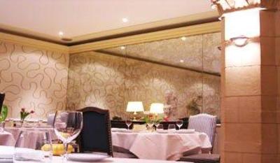 фото отеля Best Western Le Dauphin