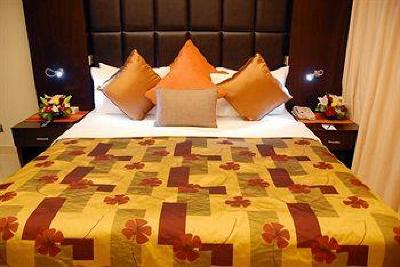 фото отеля Grand Midwest Tower Hotel Apartments