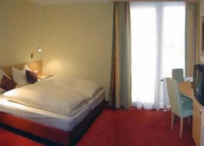 фото отеля Quality Hotel Muenchen Messe