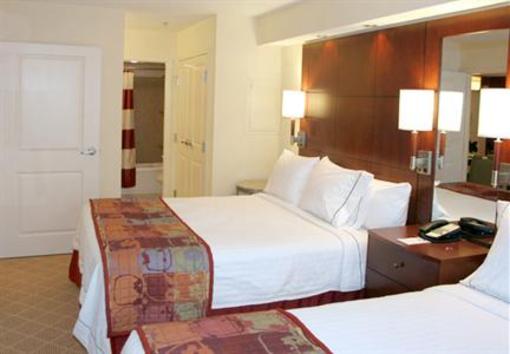фото отеля Residence Inn Chapel Hill