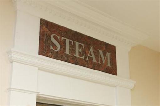 фото отеля BEST WESTERN Heronston Hotel