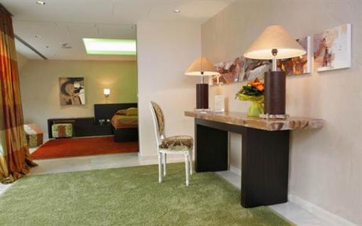 фото отеля Hotel L'Europe Colmar