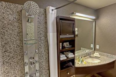 фото отеля Acclaim Hotel Calgary Airport