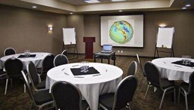 фото отеля Acclaim Hotel Calgary Airport