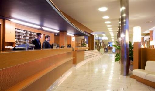 фото отеля Cornavin Hotel Geneva