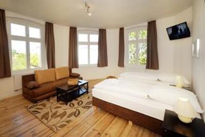фото отеля Old Town Apartments - Metzer Strasse