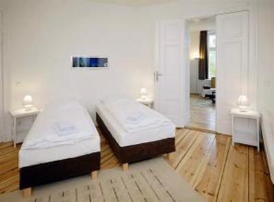 фото отеля Old Town Apartments - Metzer Strasse