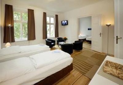 фото отеля Old Town Apartments - Metzer Strasse