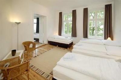 фото отеля Old Town Apartments - Metzer Strasse