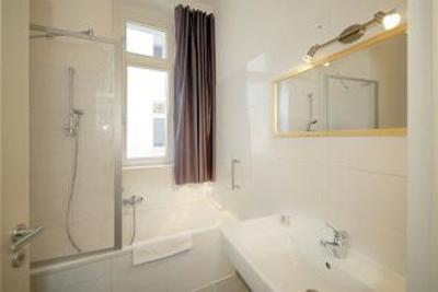 фото отеля Old Town Apartments - Metzer Strasse