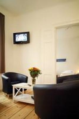 фото отеля Old Town Apartments - Metzer Strasse