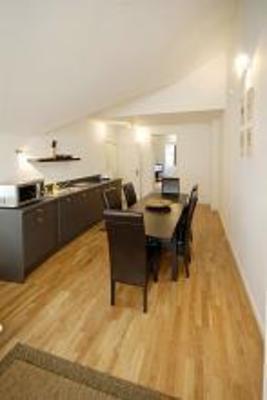 фото отеля Old Town Apartments - Metzer Strasse